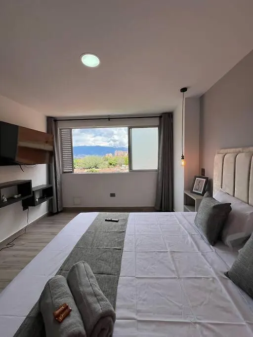 Loft Confort In Torre Zurich Medellin 504アパートメント アパート